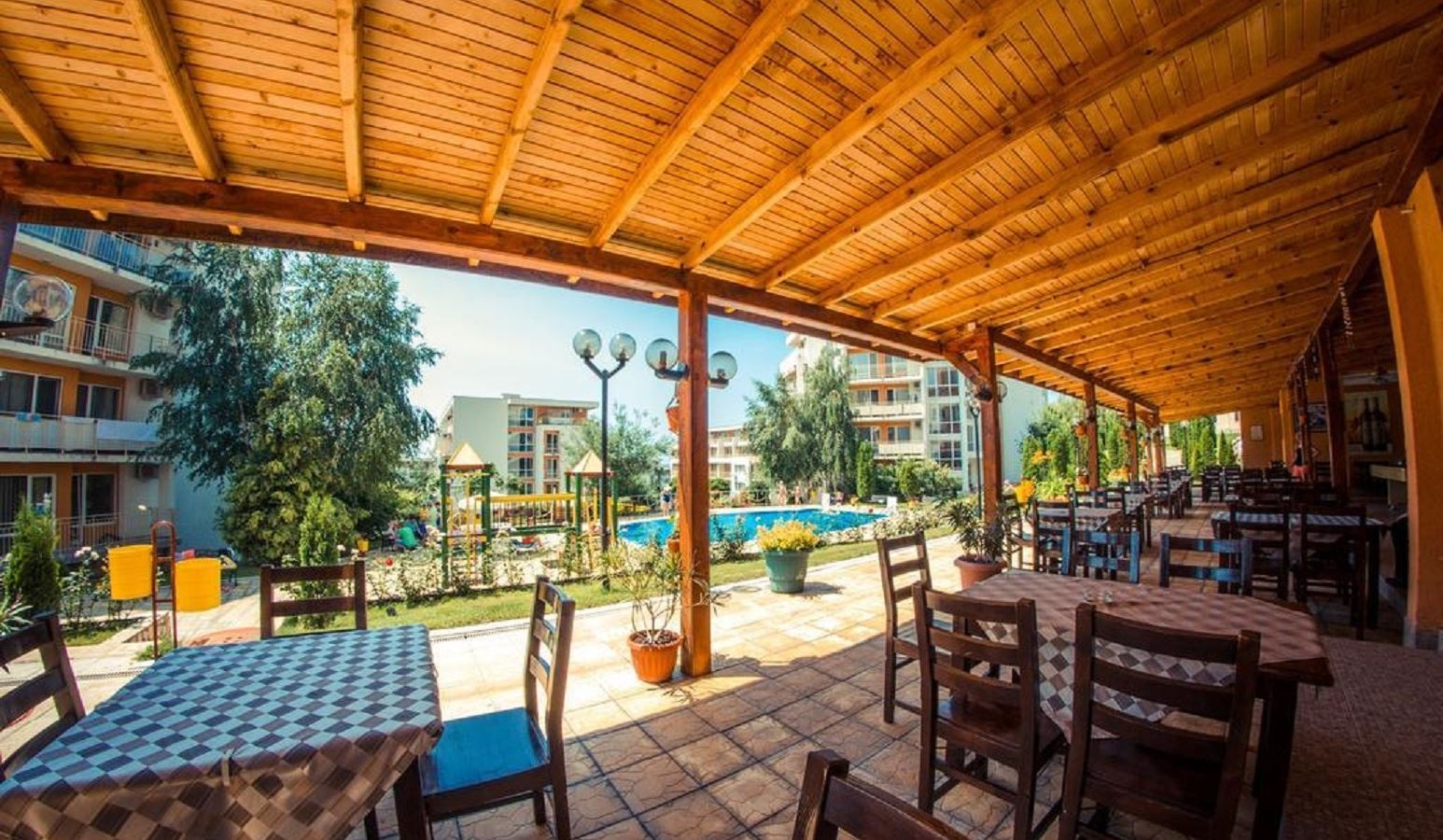 restaurants-restaurants