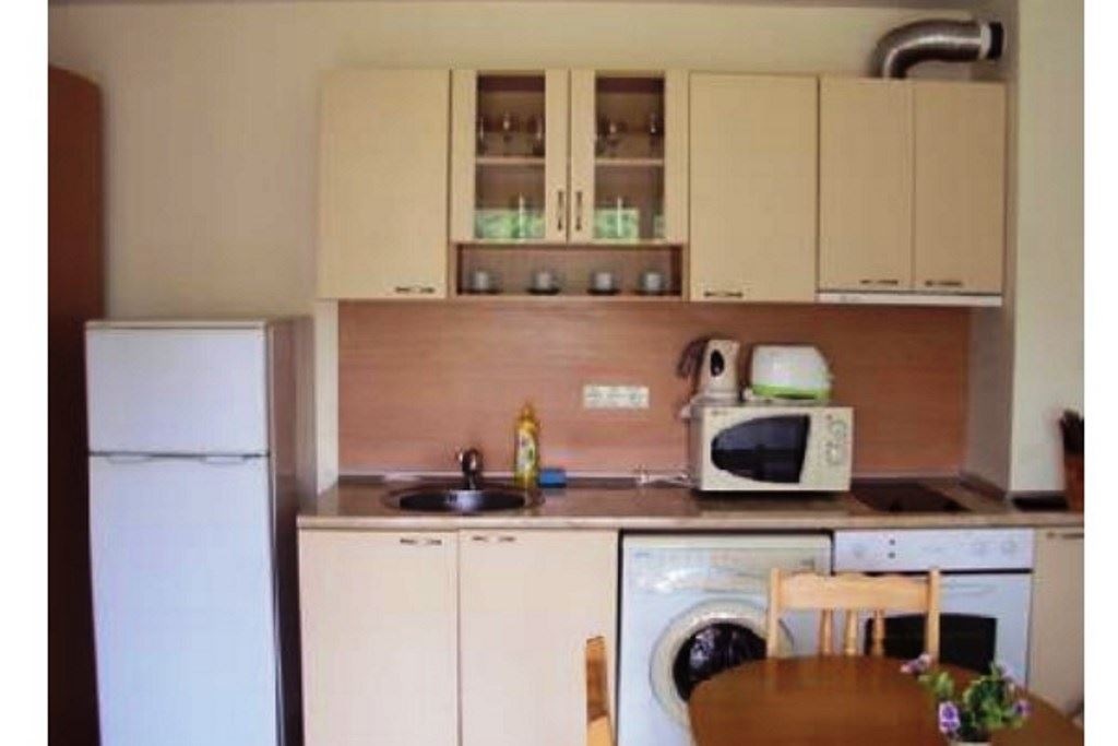 rooms-2-bedroom-standard-apartment-balcony