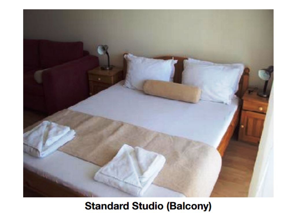 rooms-standard-studio-balcony