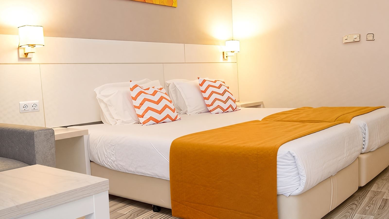 rooms-single-wchild-standard-room-balcony-or-terrace
