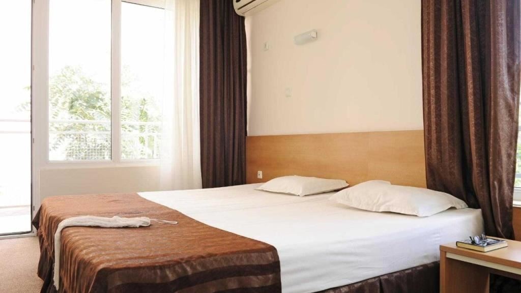 rooms-double-standard-room