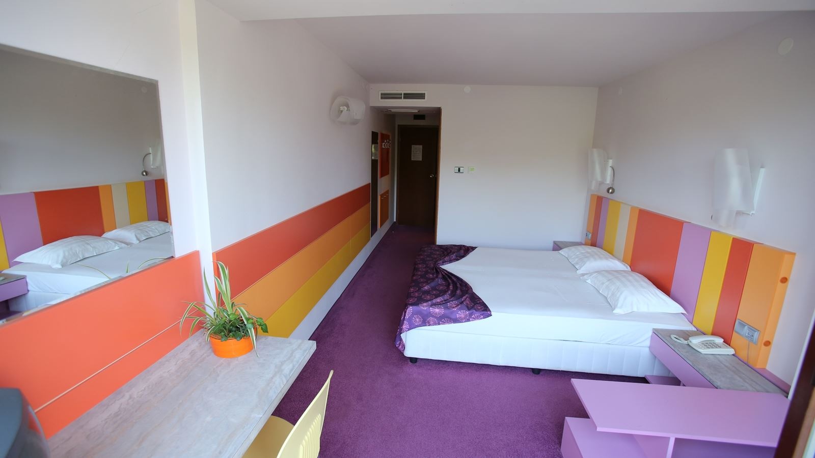 rooms-standard-room-balcony