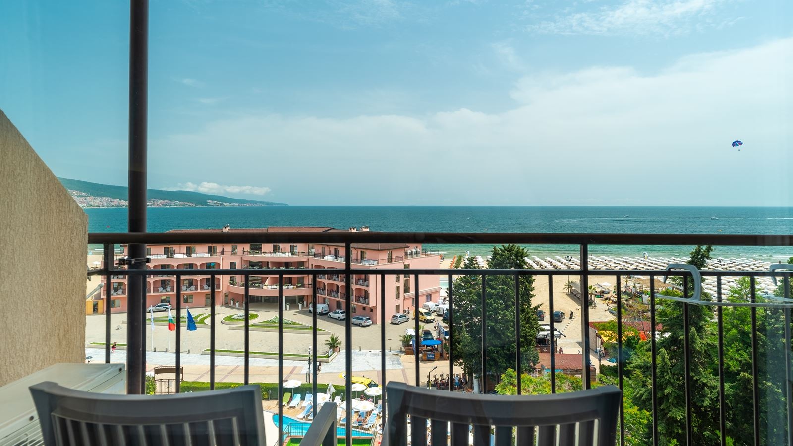 rooms-twin-standard-room-balcony