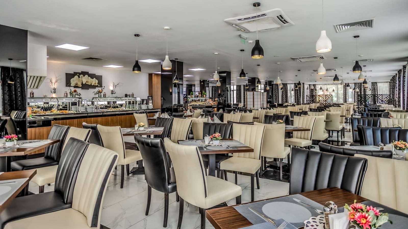 restaurants-main-restaurant