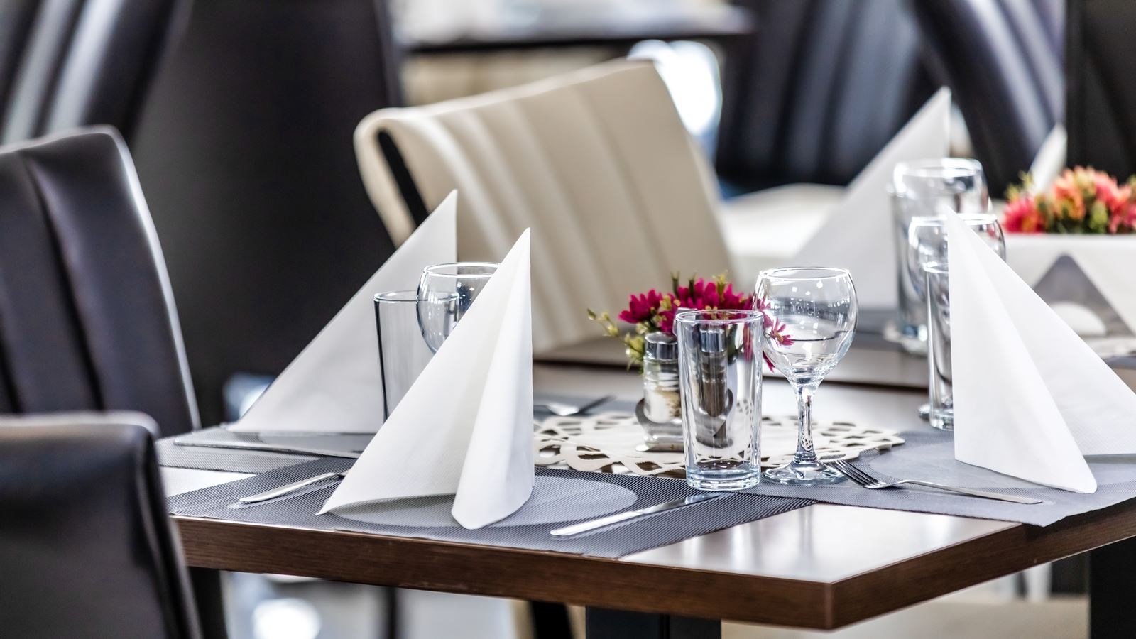 restaurants-main-restaurant