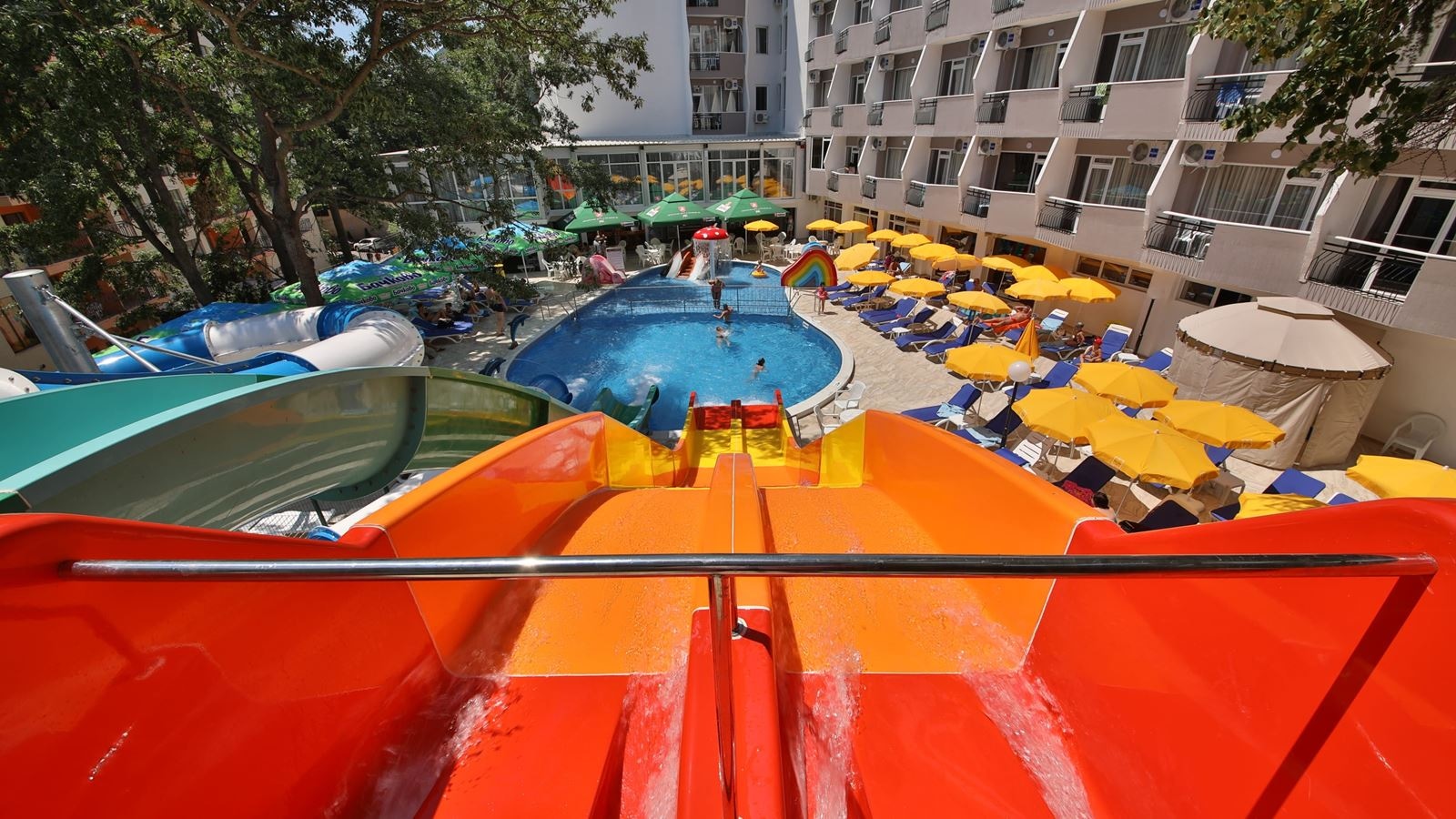 water-park-water-park