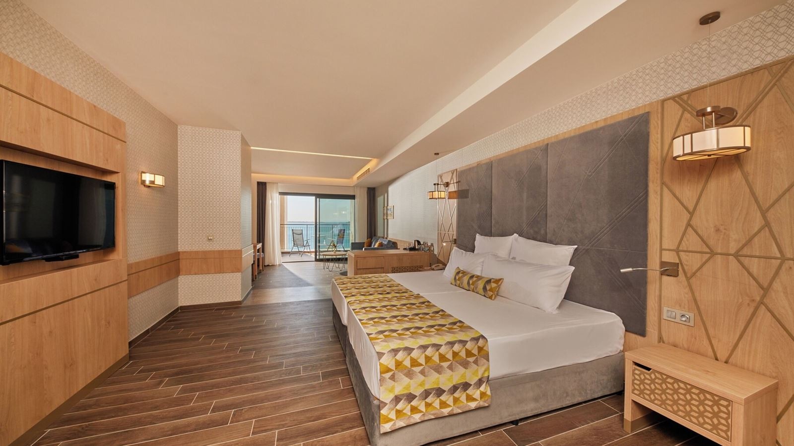 rooms-preferred-club-junior-suite-deluxe-frontal-sea-view