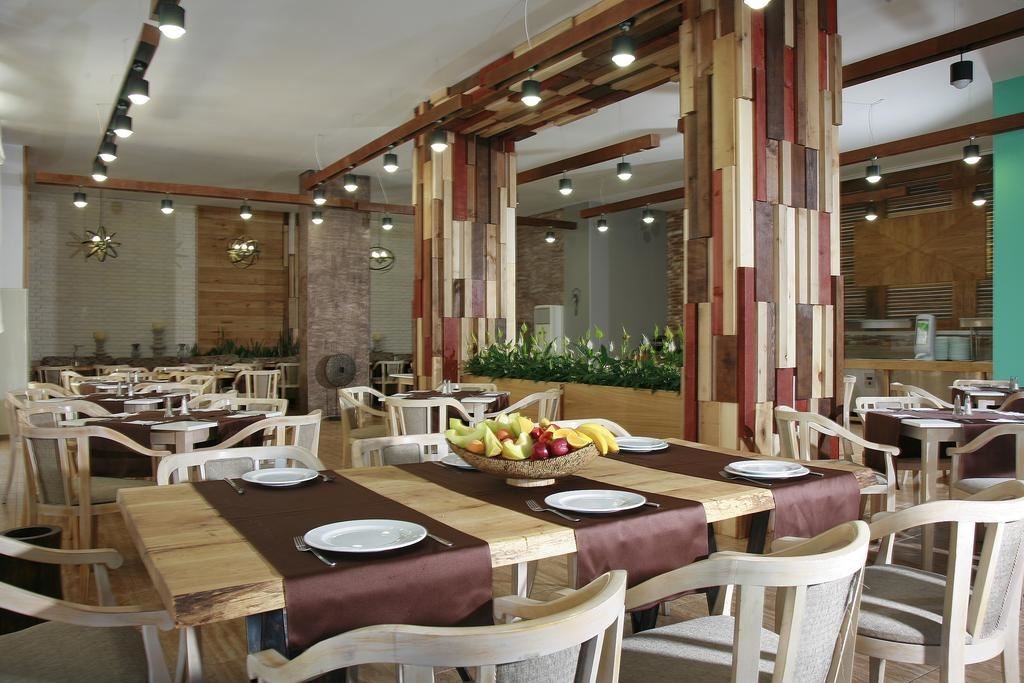 restaurants-restaurants