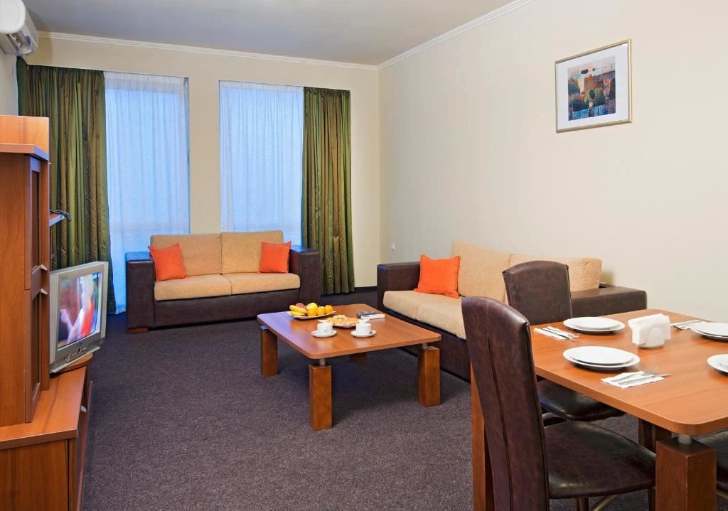 rooms-standard-suite-seaview-balcony-or-terrace