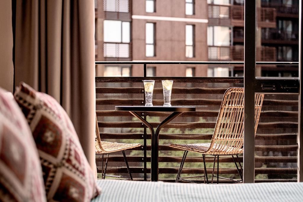 rooms-double-standard