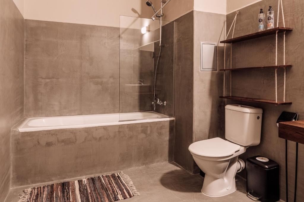 rooms-double-standard