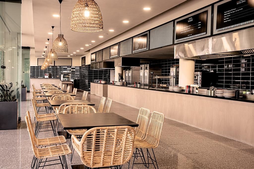 restaurants-restaurants