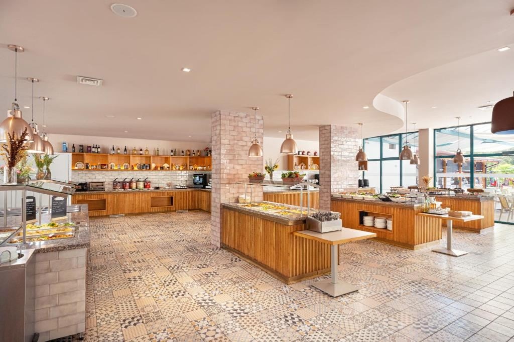 restaurants-main-restaurant