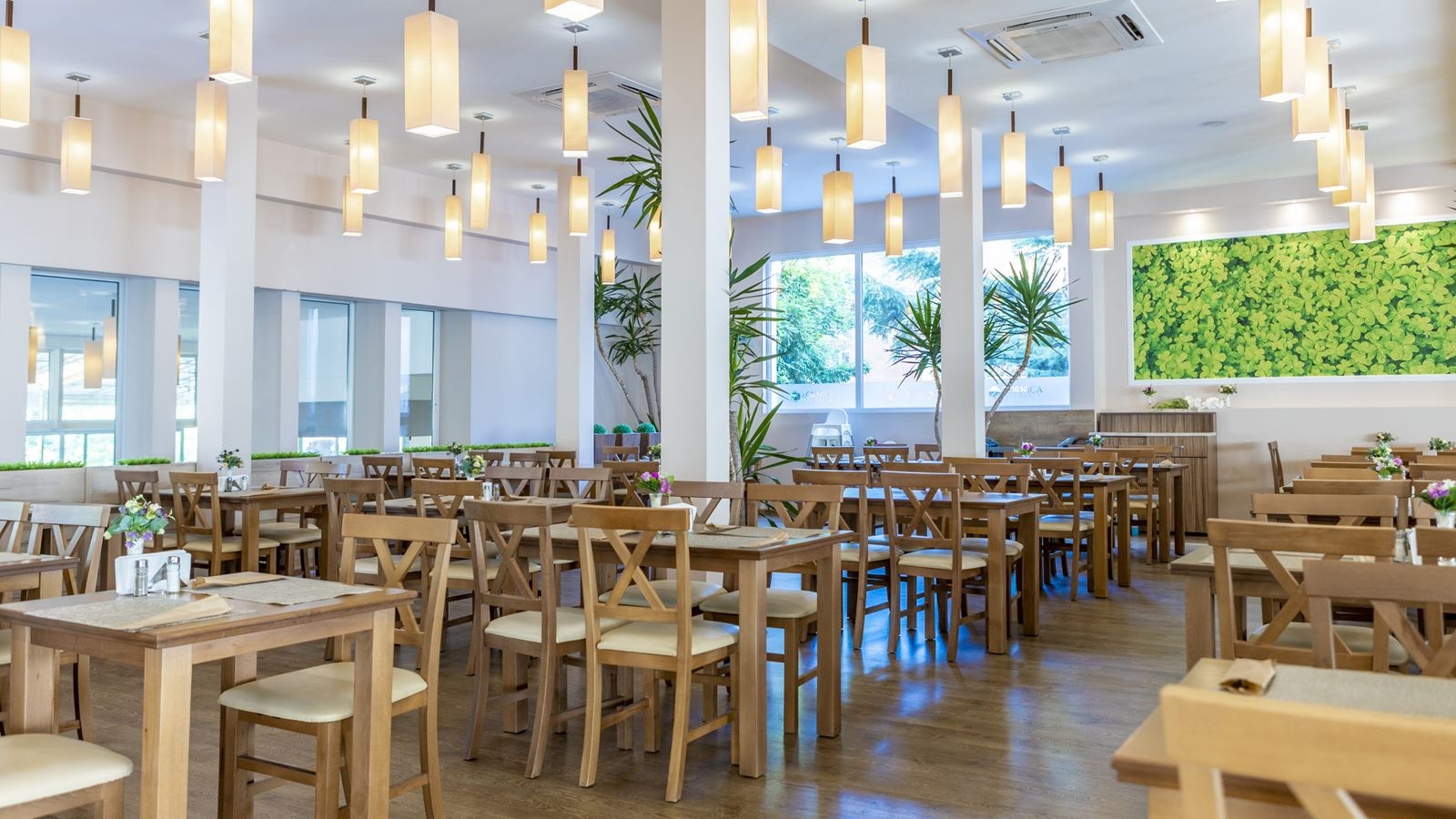 restaurants-main-restaurant