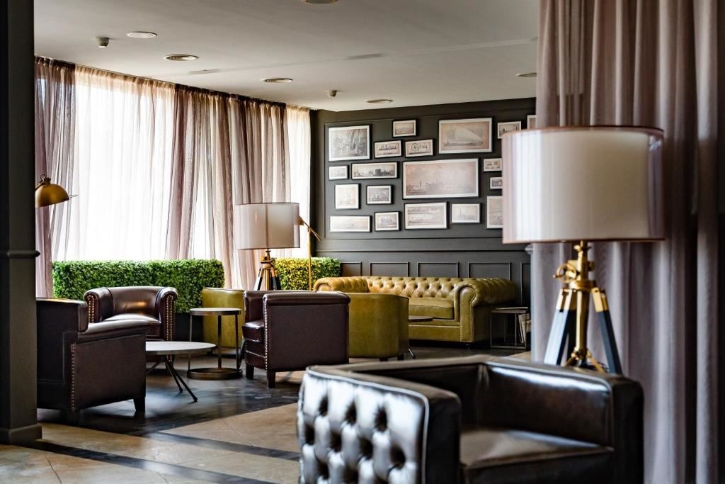 general-main-building