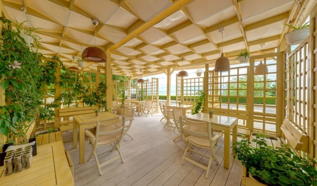 restaurants-main-restaurant-marina