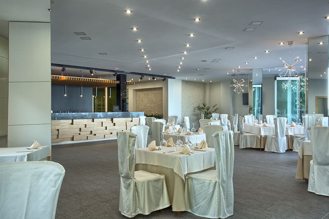 restaurants-a-la-carte-restaurant