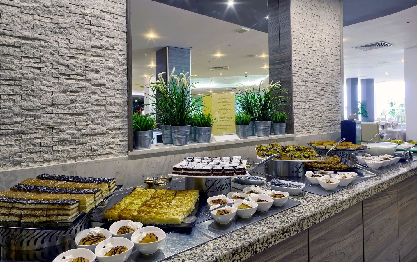 restaurants-main-restaurant