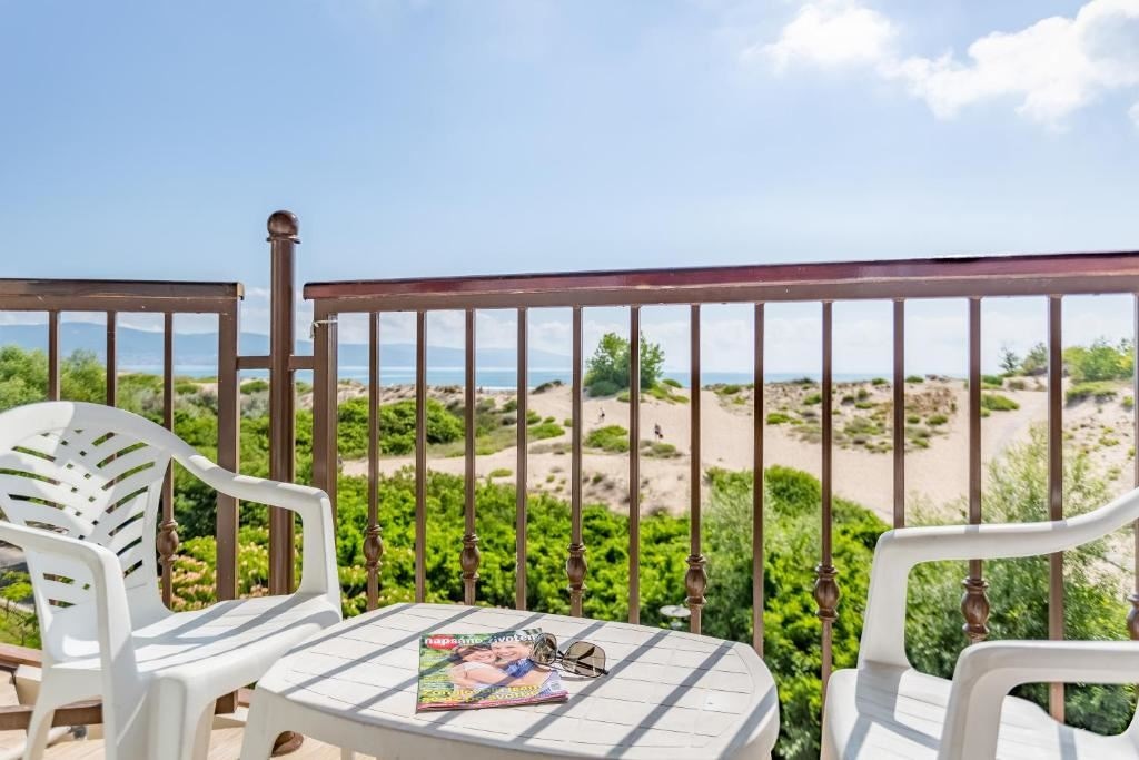 rooms-standard-room-balcony-or-terrace