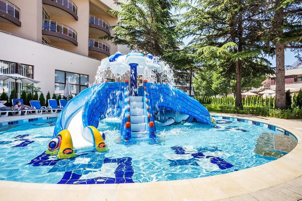 water-park-water-park