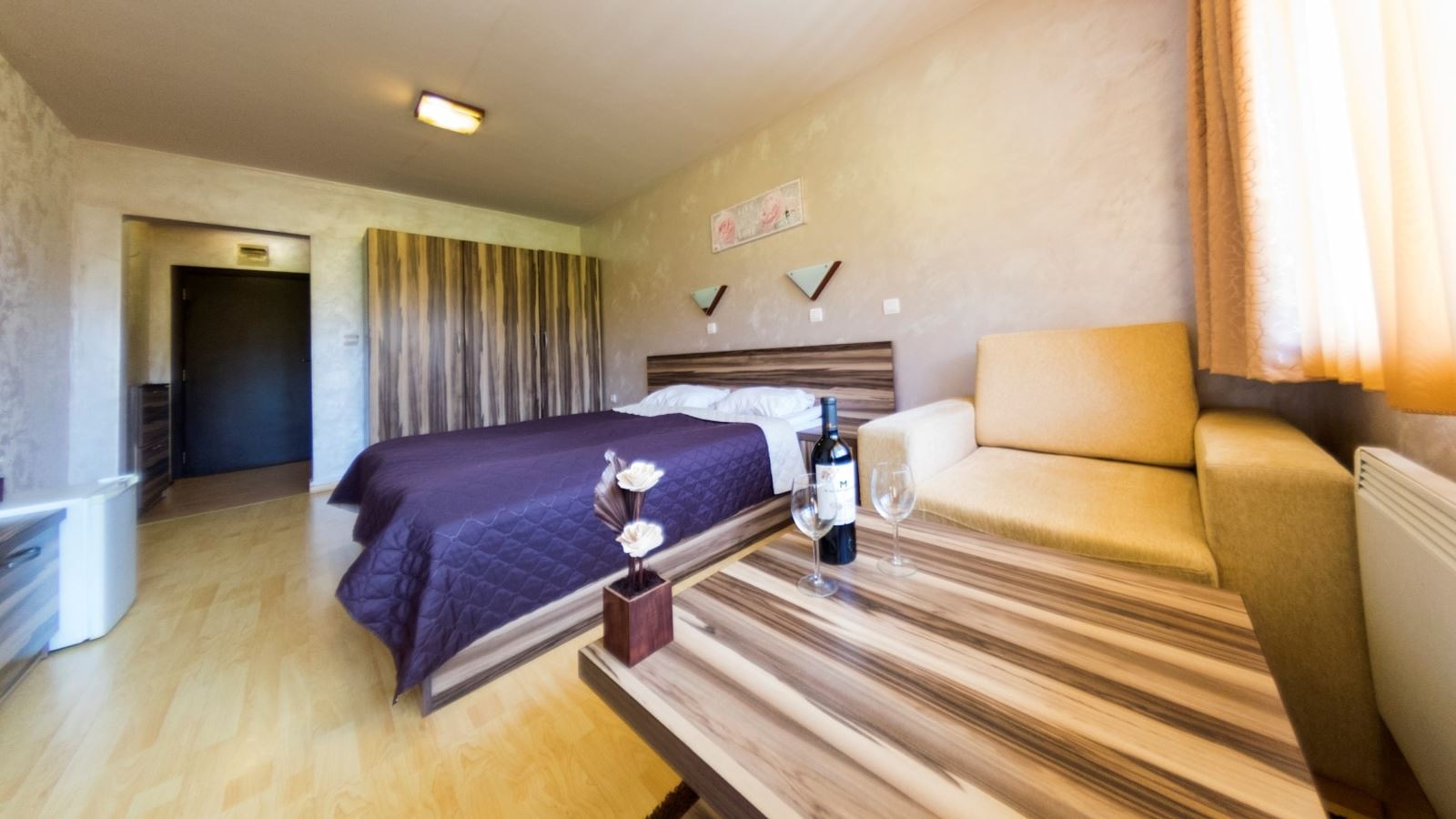 rooms-standard-room