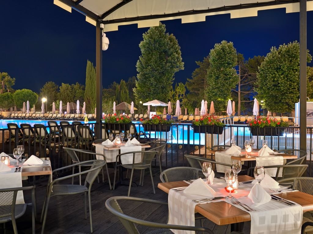 restaurants-restaurant-hermitage--main-buffet-restaurant