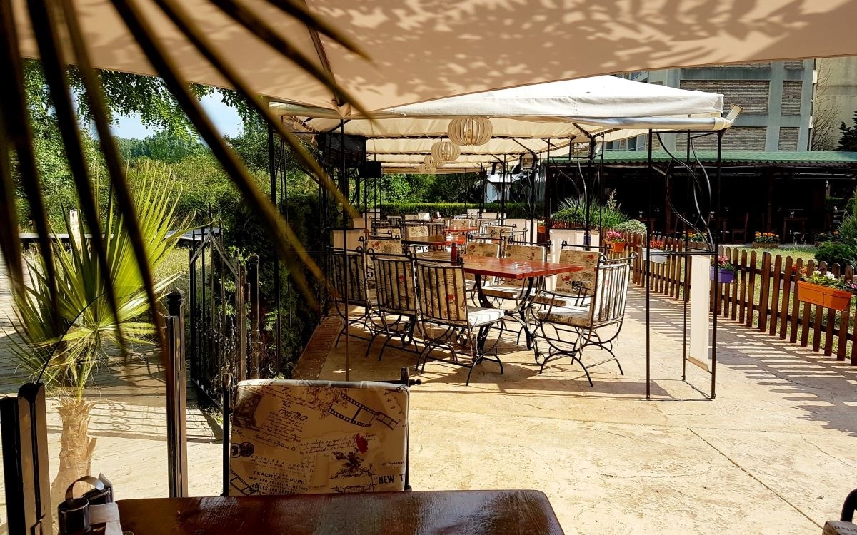 restaurants-main-restaurant