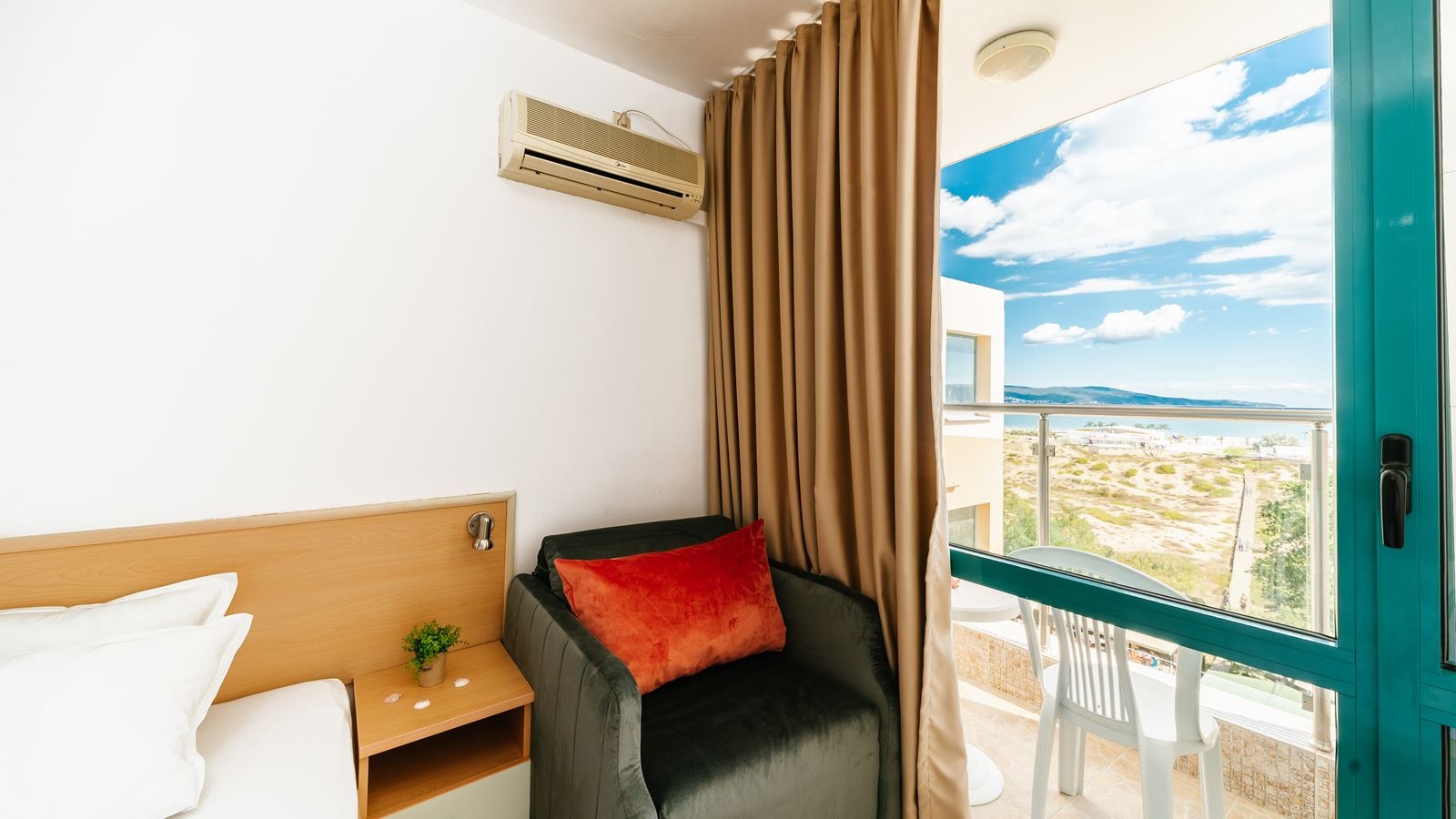 rooms-double-room-sea-view-2+0