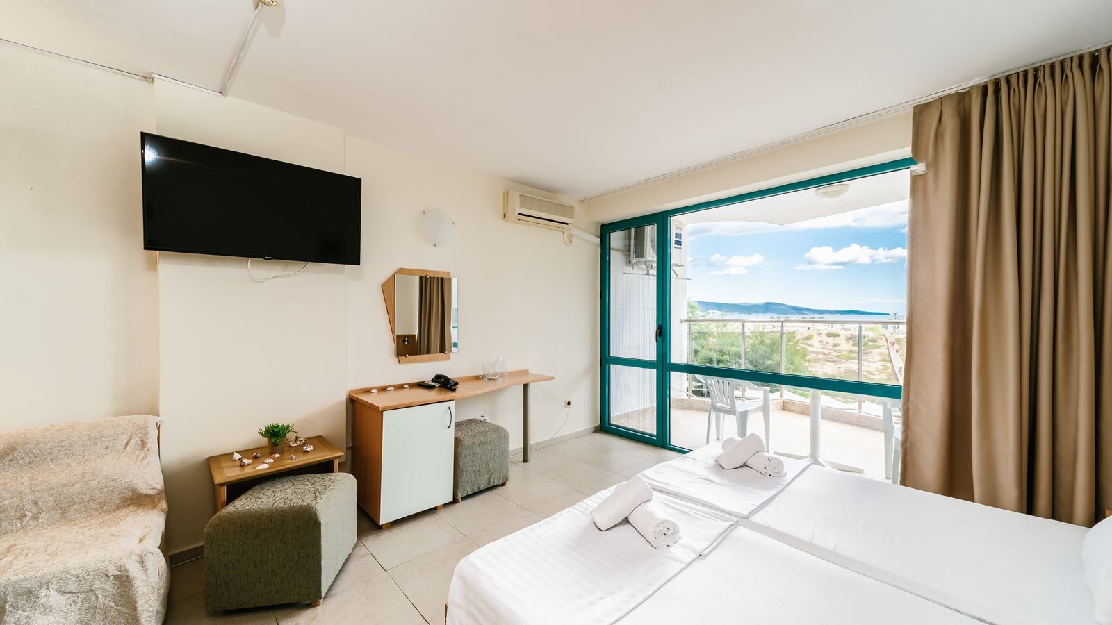 rooms-triple-room-sea-view-3+0-3+1