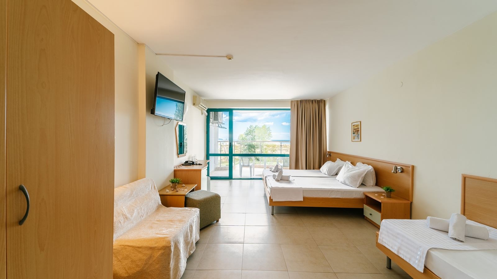 rooms-triple-room-sea-view-3+0-3+1