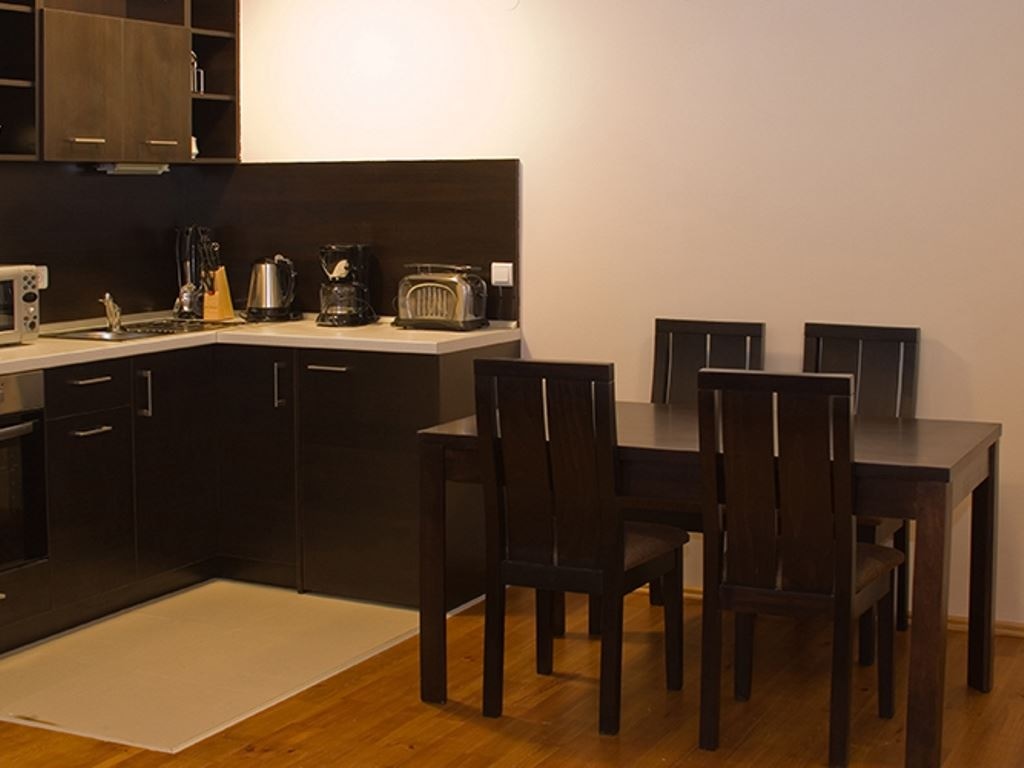 rooms-double-standard-apartment-balcony