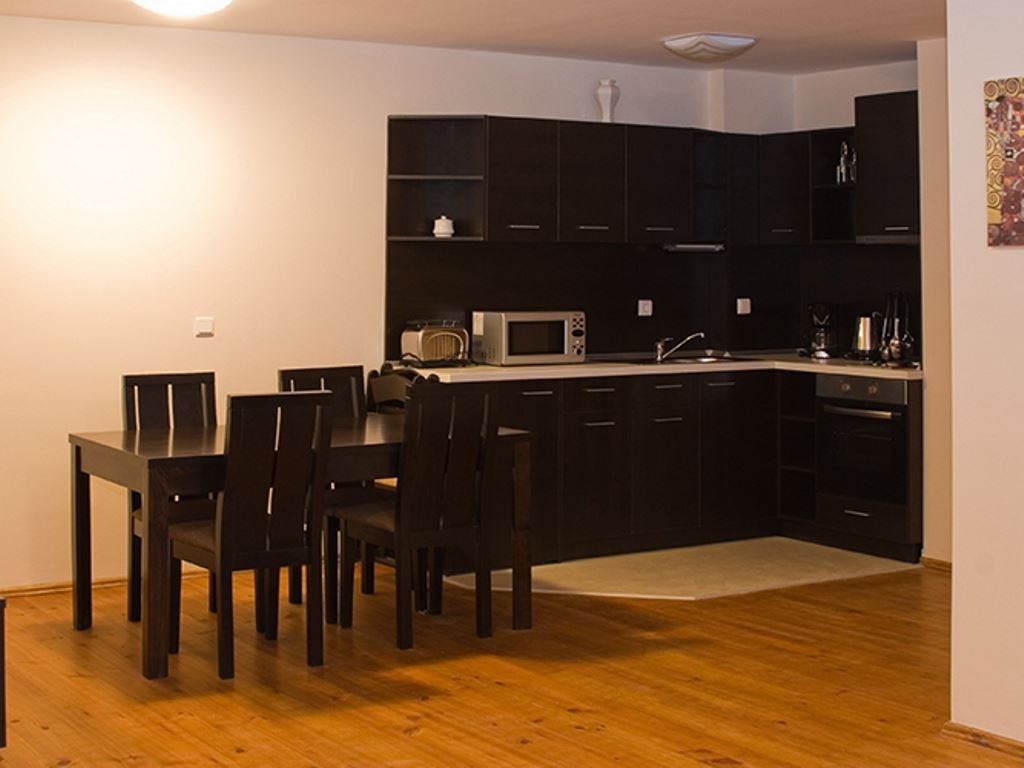 rooms-2-bedroom-standard-apartment-balcony