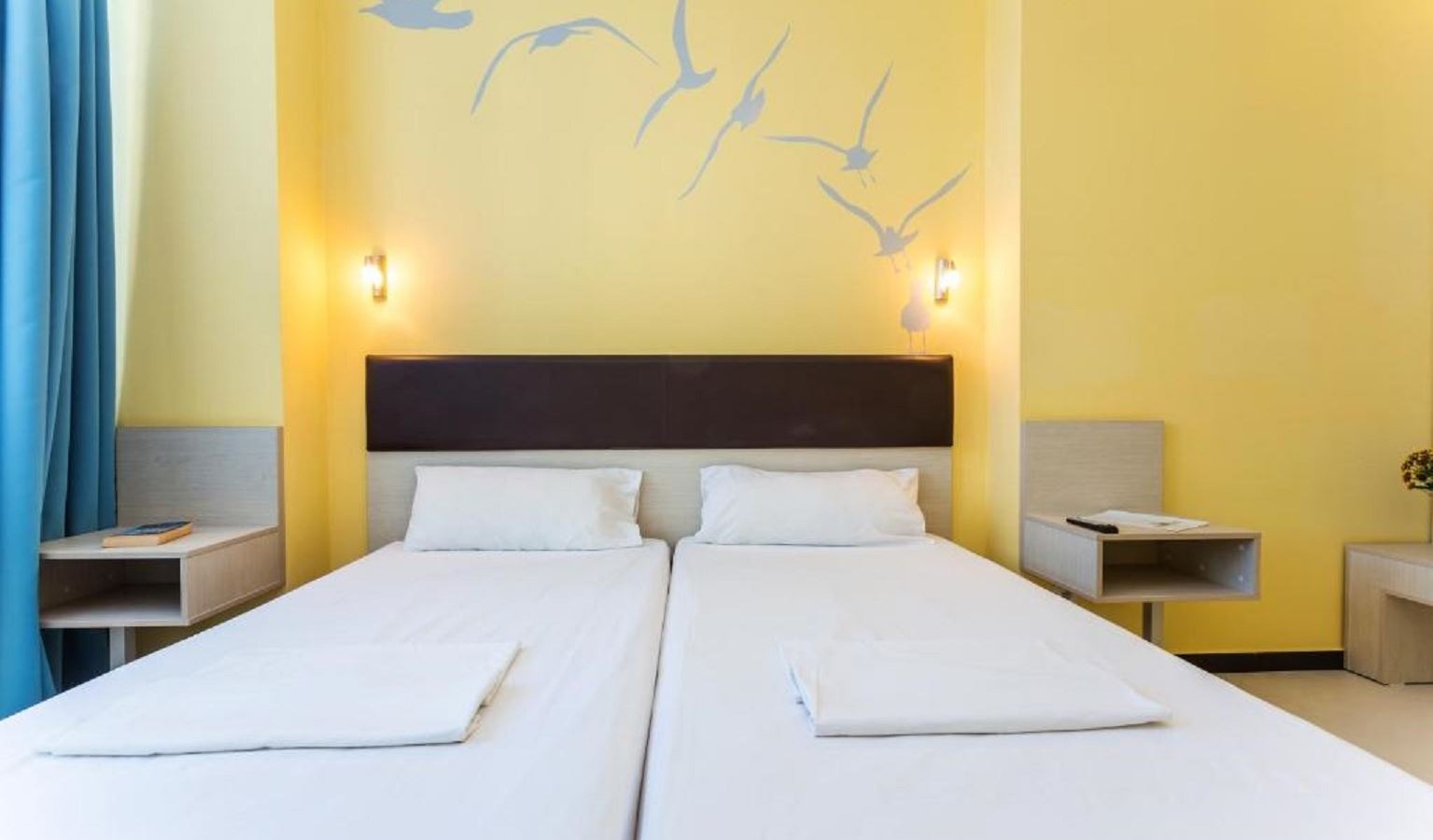 rooms-two-bedroom-apartment-sea-view