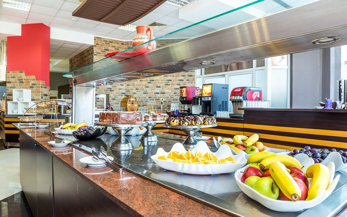 restaurants-restaurants