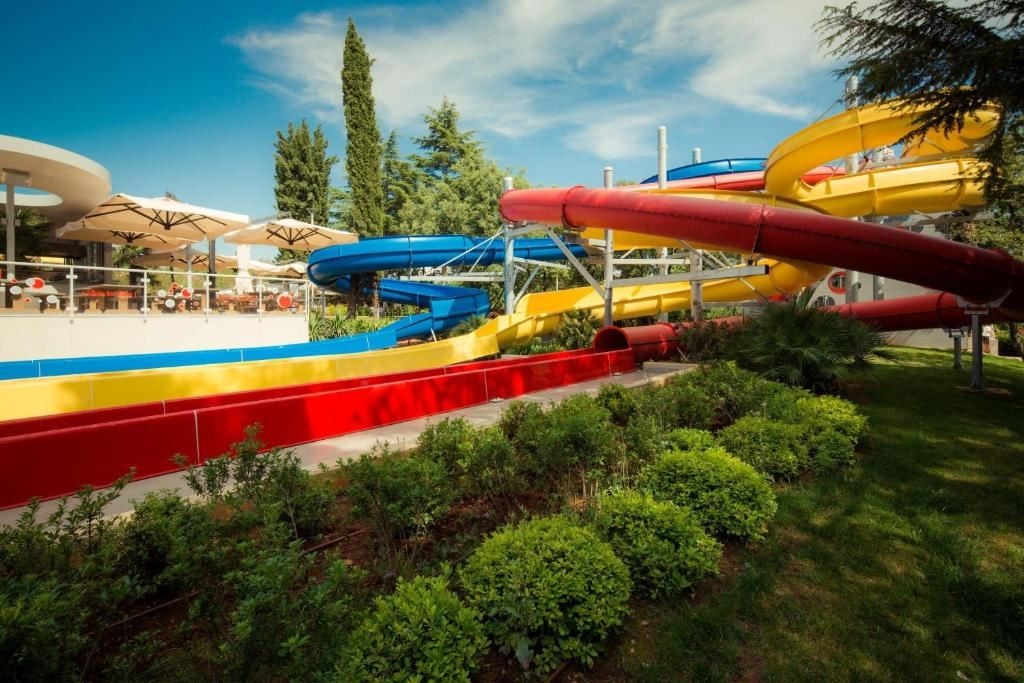 water-park-water-park