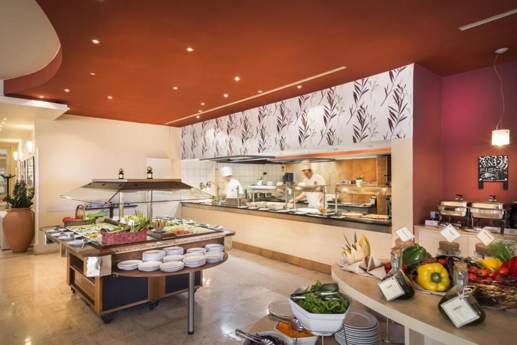 restaurants-restaurants