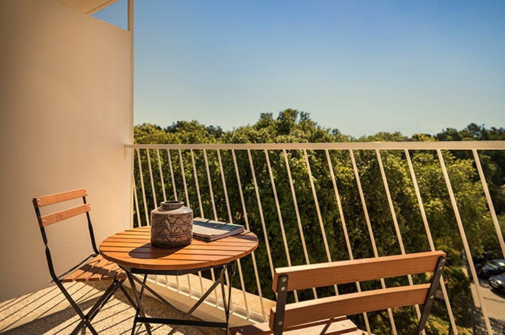 rooms-room-park-view-balcony