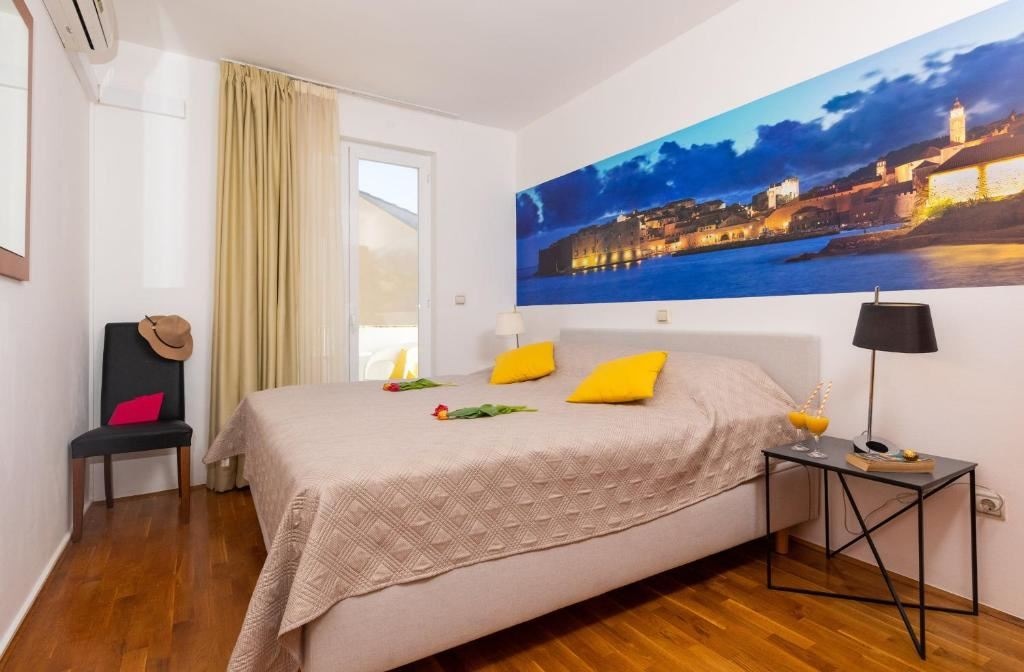 rooms-2-bedroom-standard-apartment