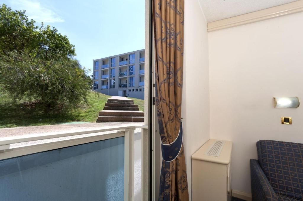 rooms-double-room-economy