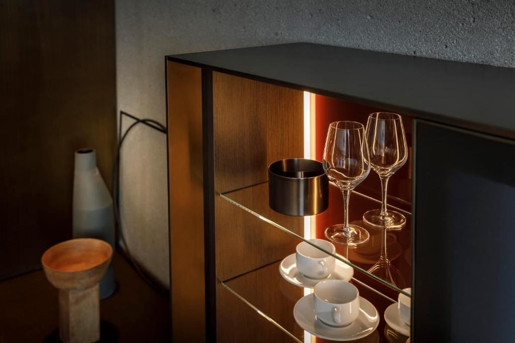 rooms-double-premium-room-seaview-balcony