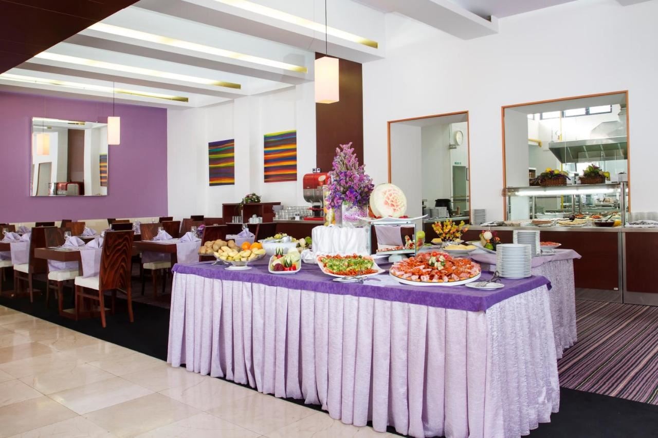 restaurants-restaurants