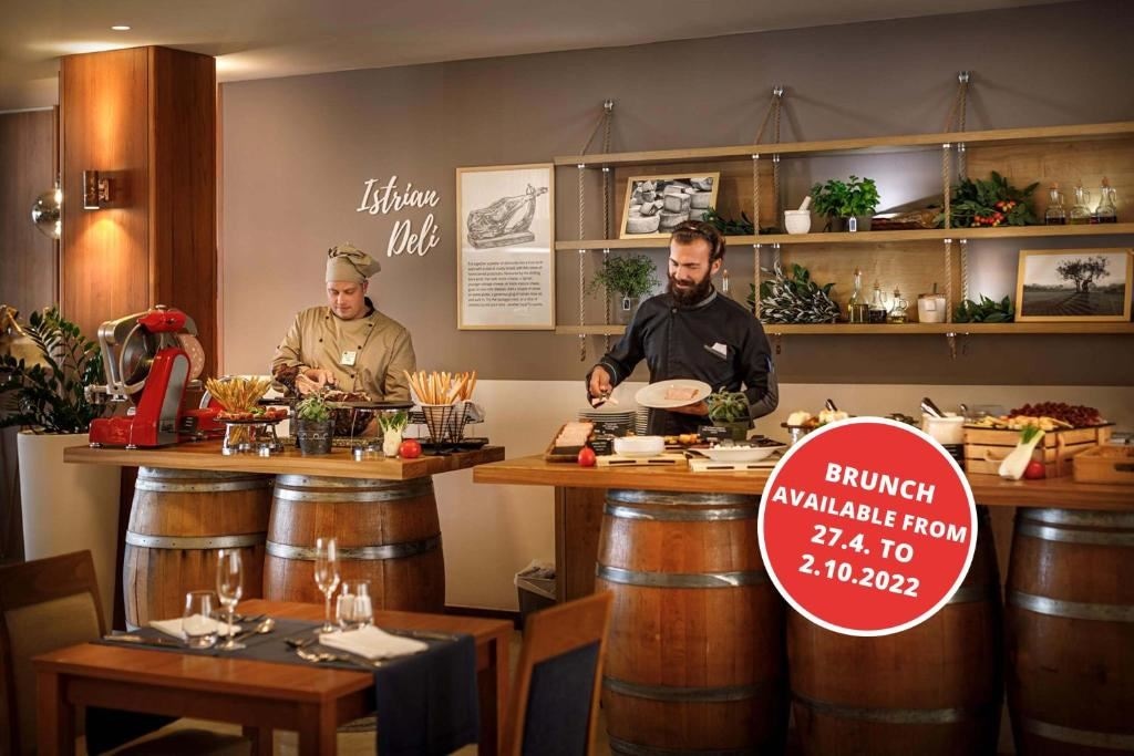 restaurants-restaurants