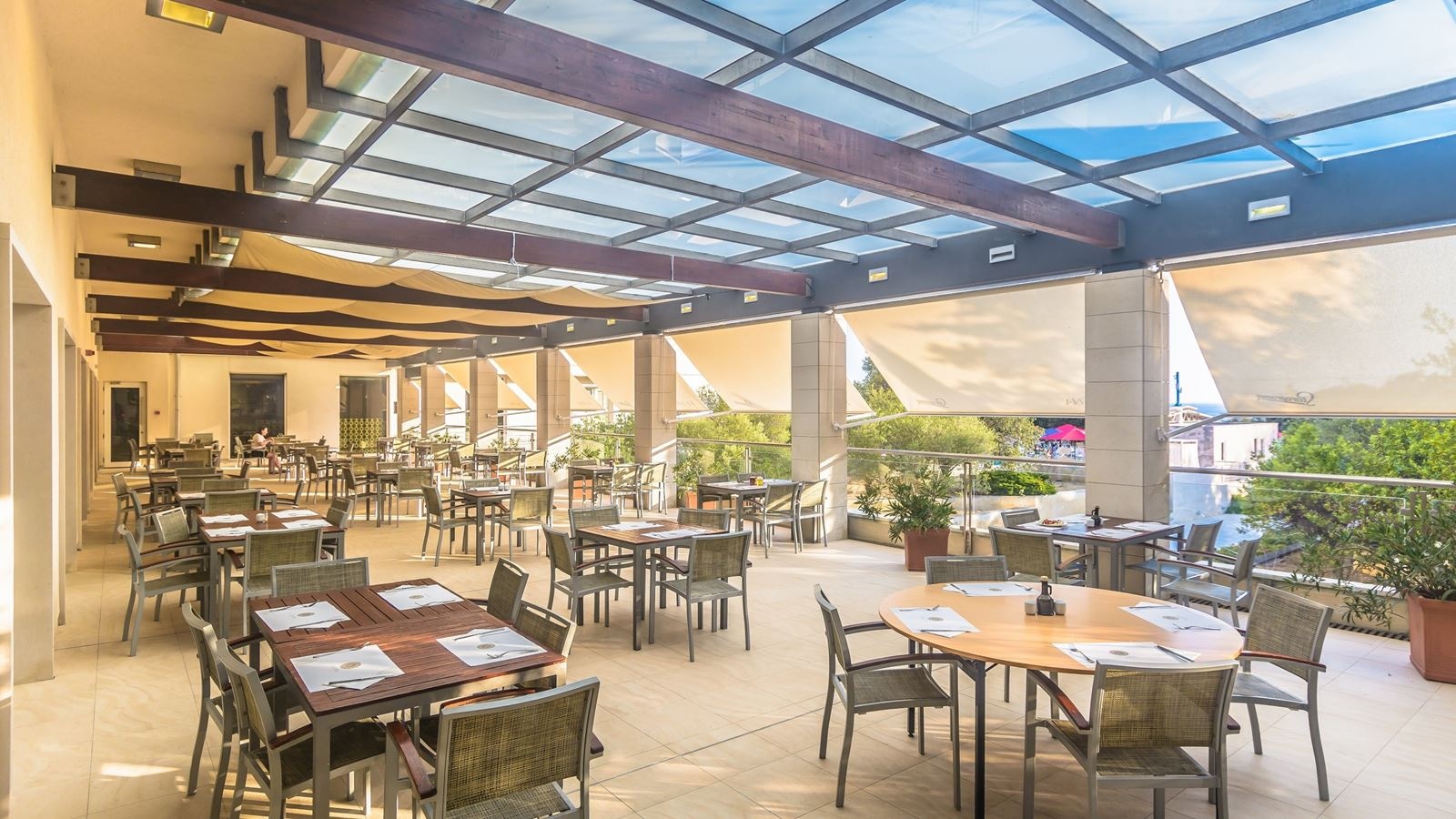 restaurants-main-restaurant