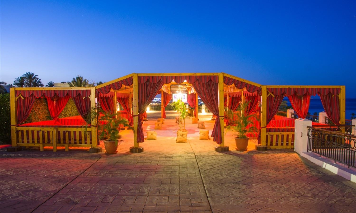 bars-shish-bish-lounge