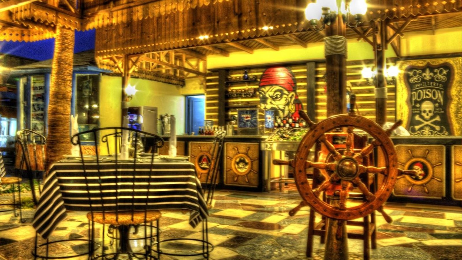 restaurants-pirates-of-red-sea