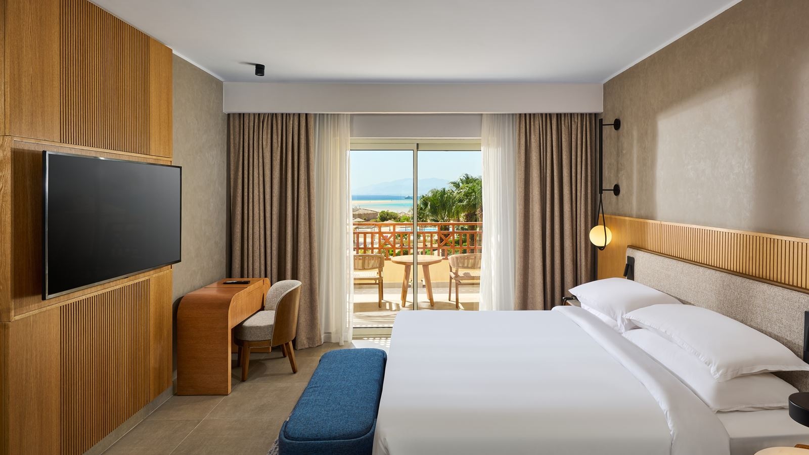 rooms-executive-suite