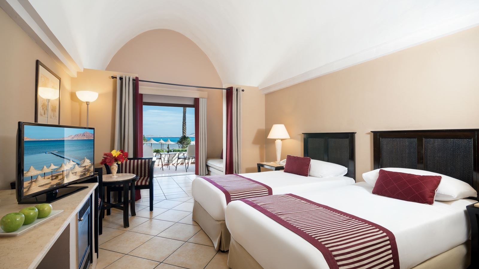 rooms-superior-family-pool--garden--sea-view