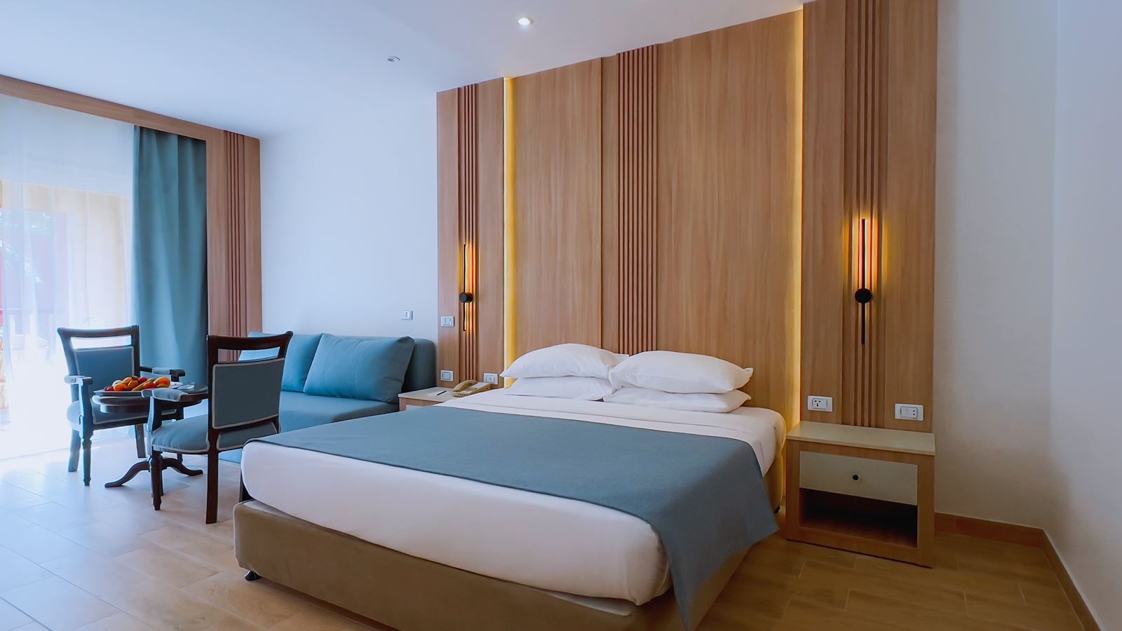 rooms-executive-room-garden-view
