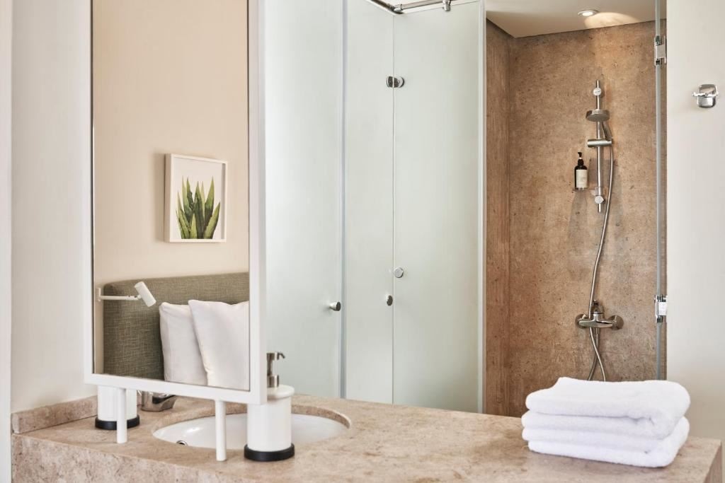 rooms-standard-room