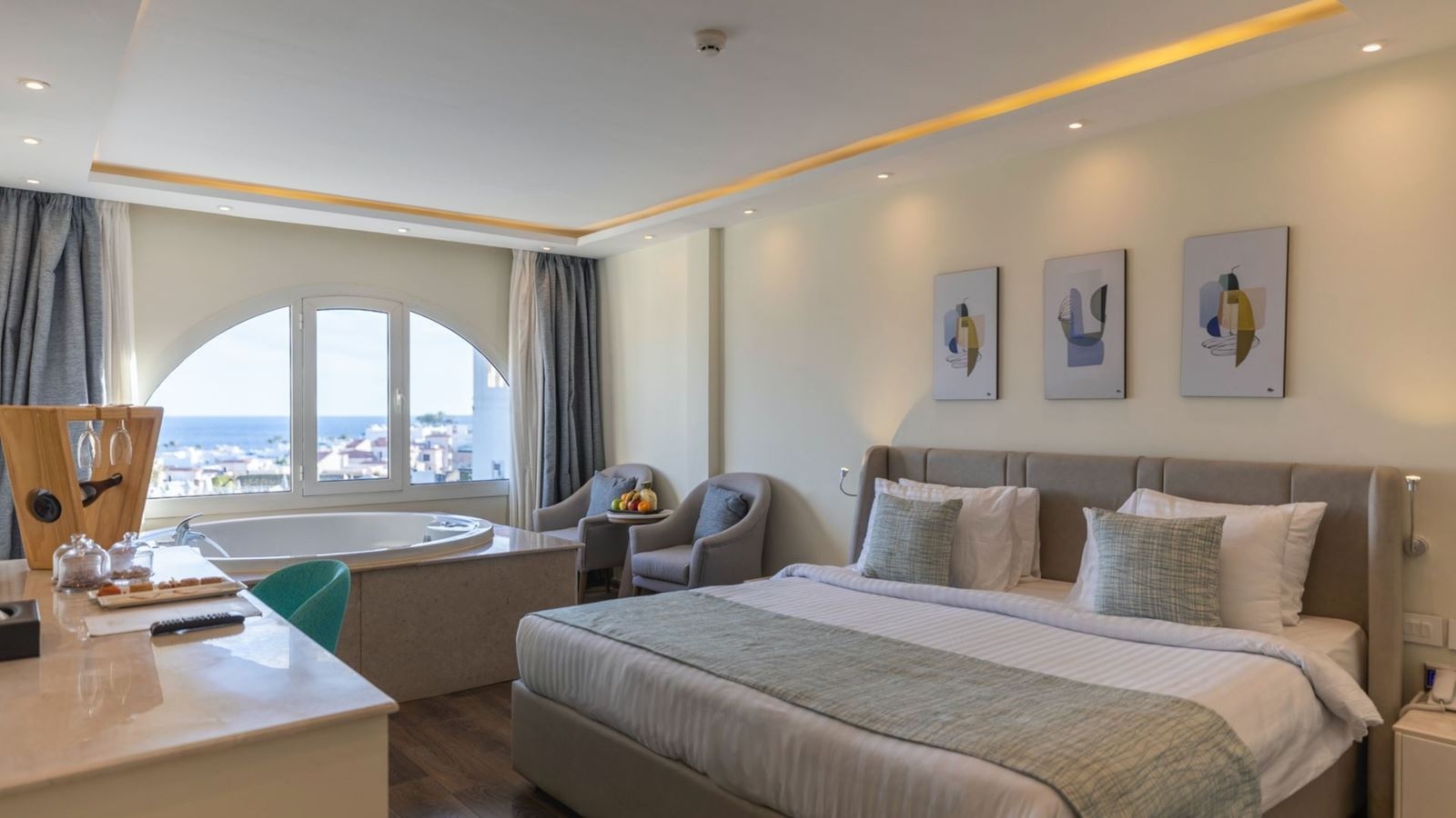 rooms-family-jacuzzi-suite-psv